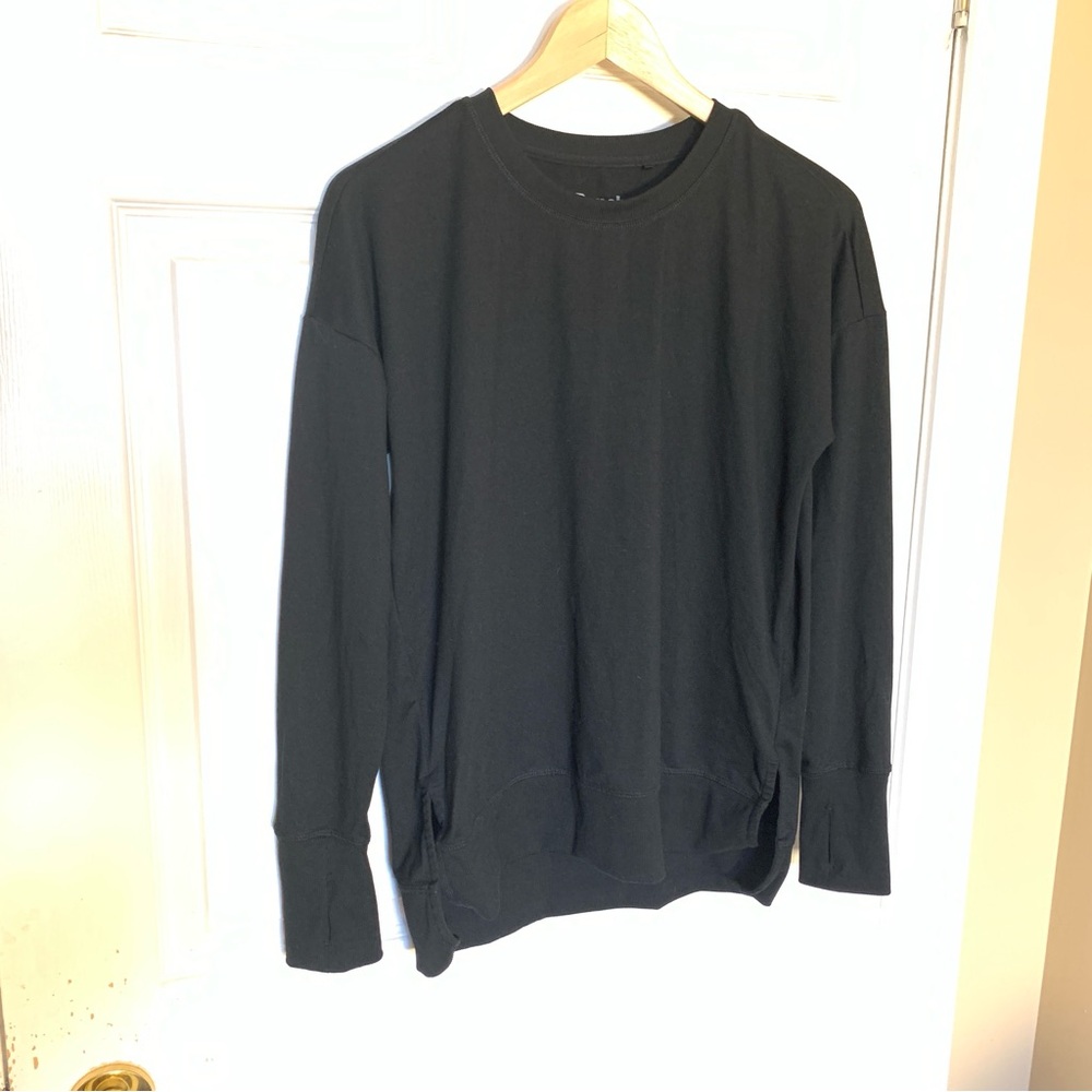 Bench Black Long Sleeve Tee with Thumb Holes Recycled Polyester Size Small